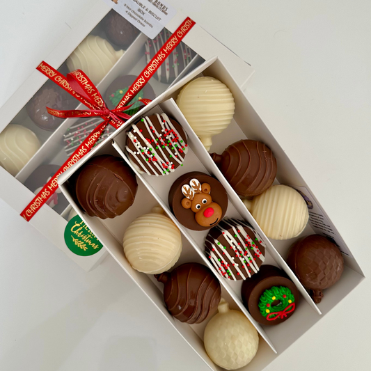 Bomb and Bauble Box (Eight bombs, four dipped biscuits)
